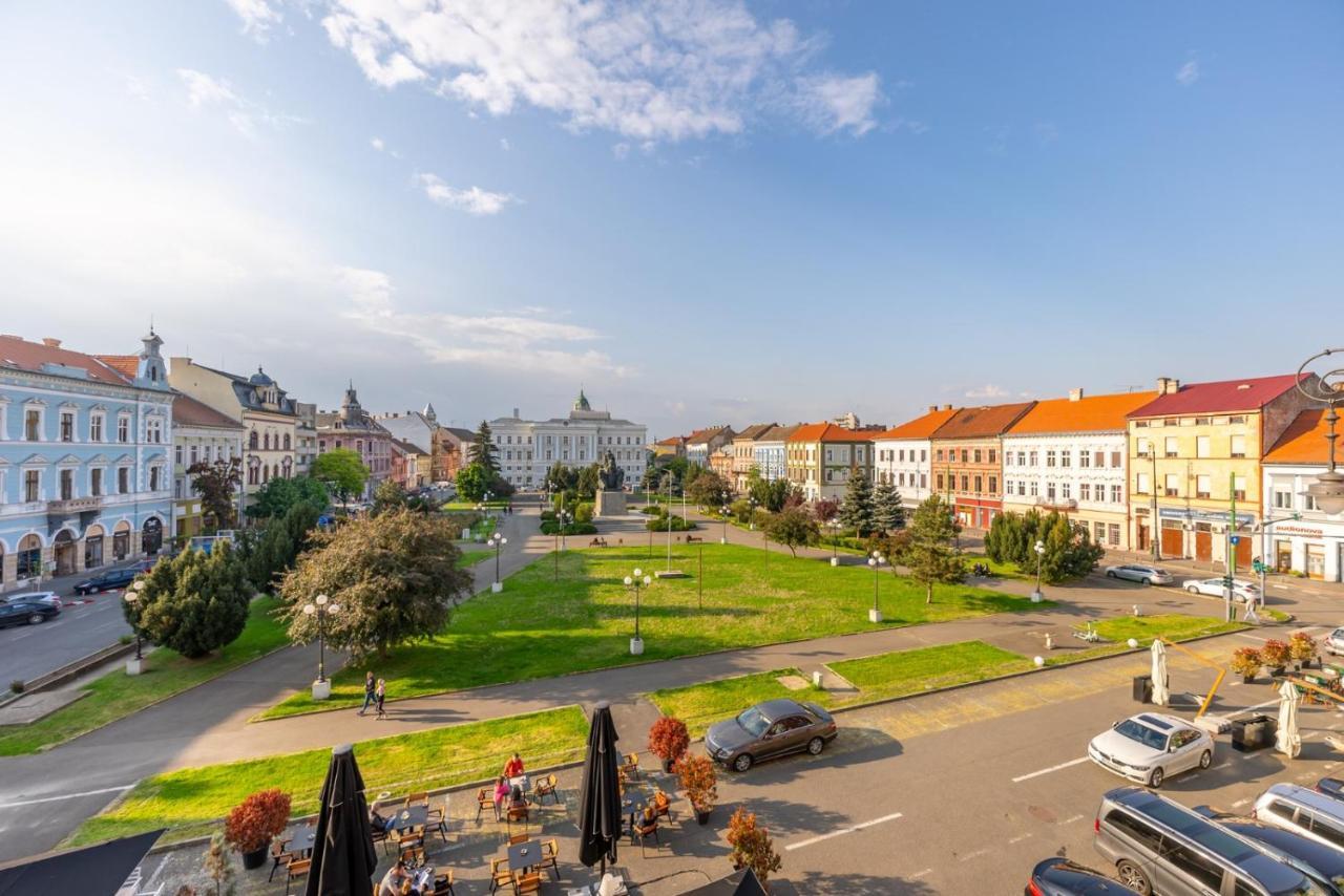 Cozyflat In The Central Арад Экстерьер фото