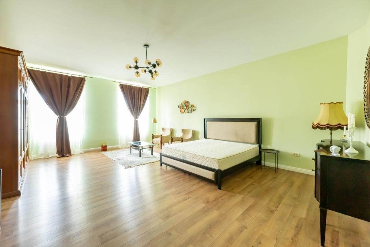 Cozyflat In The Central Арад Экстерьер фото