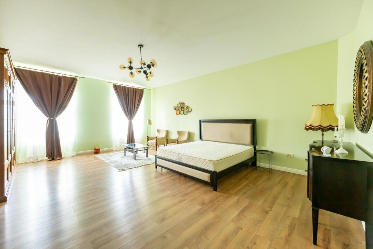 Cozyflat In The Central Арад Экстерьер фото