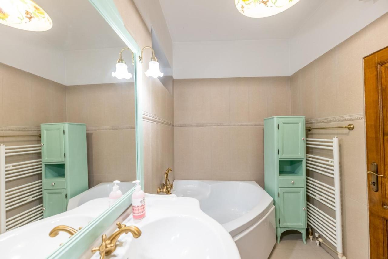 Cozyflat In The Central Арад Экстерьер фото